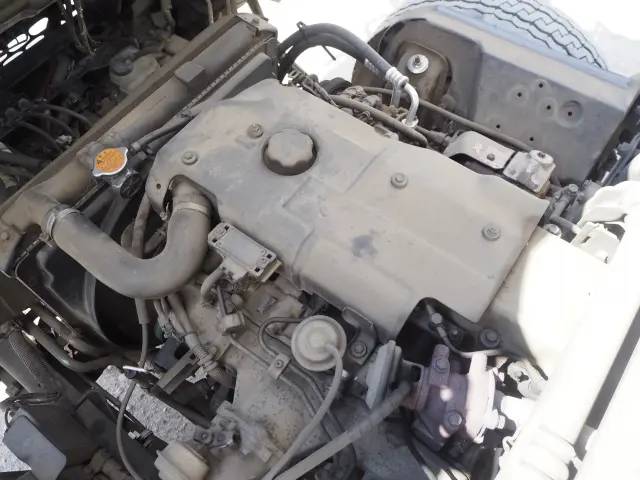 いすゞ エルフ KK-NPR75PR(2WD)の写真37