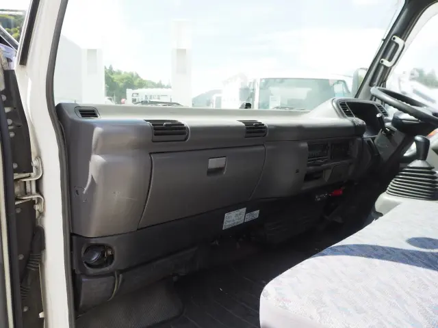 いすゞ エルフ KK-NPR75PR(2WD)の写真39