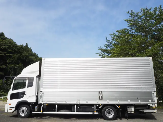 UD コンドル TKG-MK38C(2WD)の写真2
