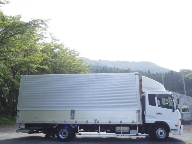 UD コンドル TKG-MK38C(2WD)の写真6