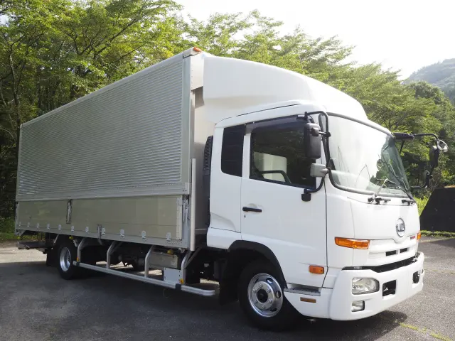 UD コンドル TKG-MK38C(2WD)の写真7
