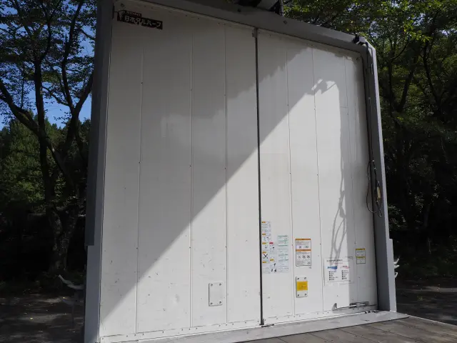 UD コンドル TKG-MK38C(2WD)の写真10