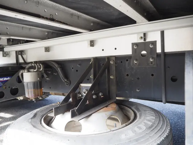 UD コンドル TKG-MK38C(2WD)の写真33