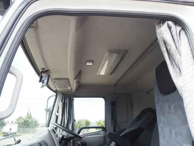 ＵＤ コンドル TKG-MK38C(2WD)の写真40