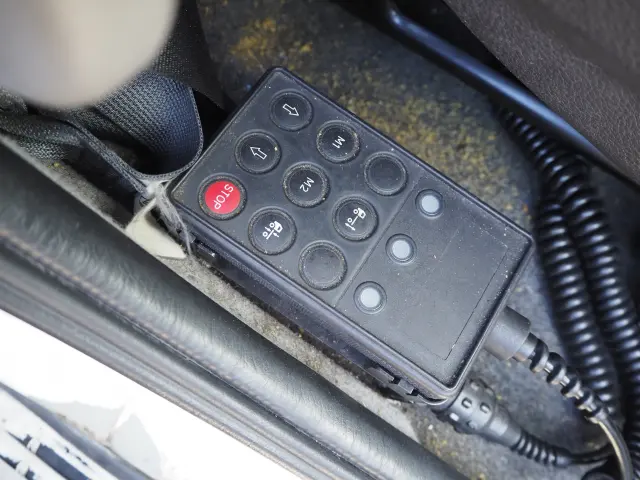 UD コンドル TKG-MK38C(2WD)の写真43