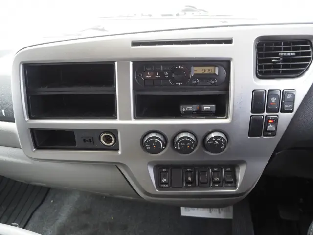 ＵＤ コンドル TKG-MK38C(2WD)の写真47