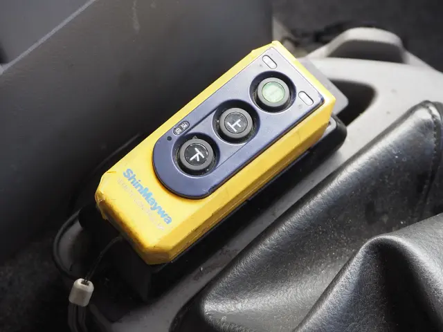 UD コンドル TKG-MK38C(2WD)の写真50