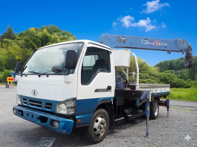 ＵＤ コンドル PB-BPS81AR(4WD)の写真1