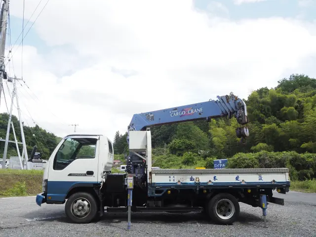 ＵＤ コンドル PB-BPS81AR(4WD)の写真2