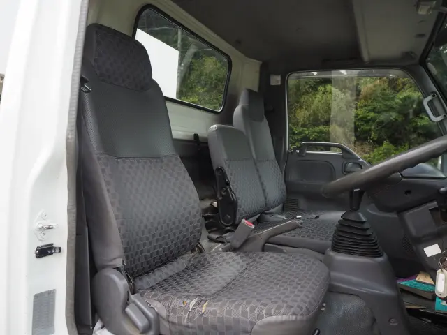 ＵＤ コンドル PB-BPS81AR(4WD)の写真42