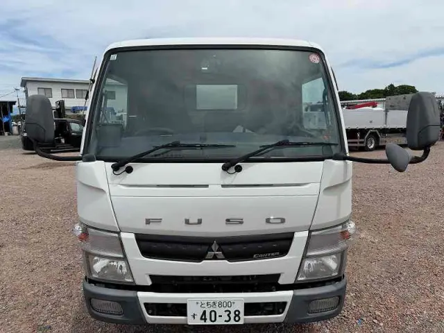 三菱 キャンター TKG-FEA50(2WD)の写真8