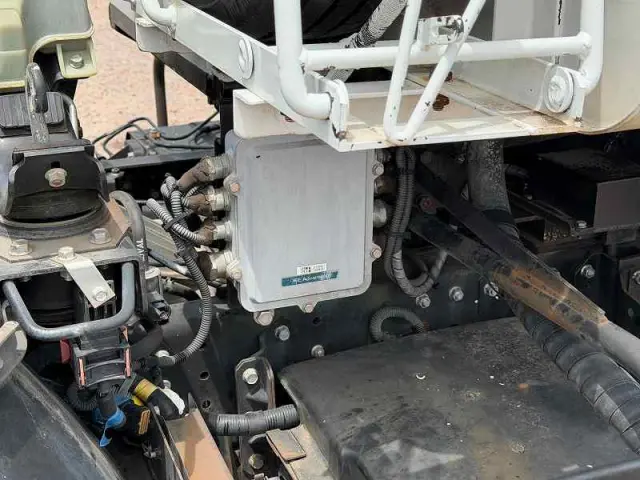 三菱 キャンター TKG-FEA50(2WD)の写真26