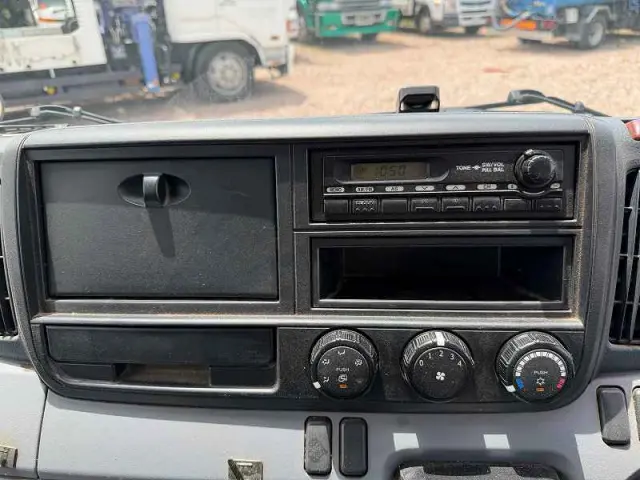 三菱 キャンター TKG-FEA50(2WD)の写真45