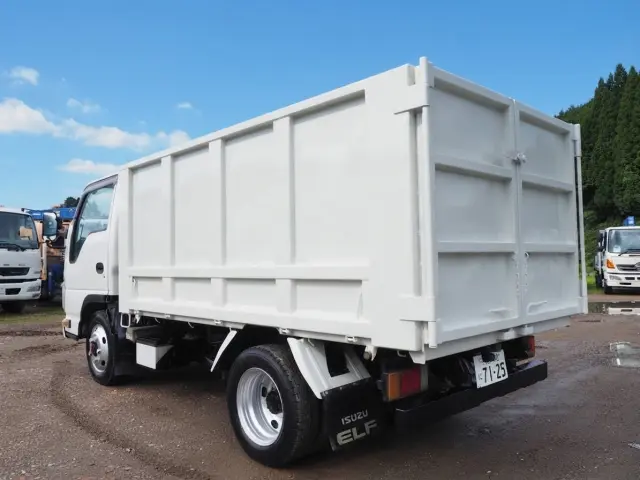 いすゞ エルフ TKG-NKS85AD(4WD)の写真3
