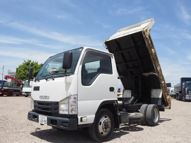 いすゞ エルフ TKG-NKS85AD(4WD)の写真9