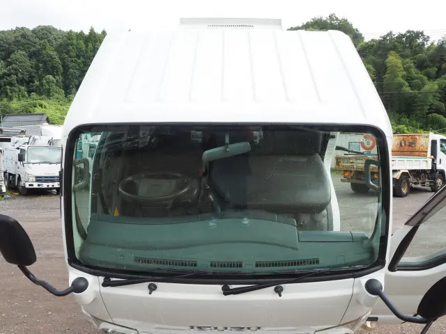 いすゞ エルフ TKG-NKS85AD(4WD)の写真9
