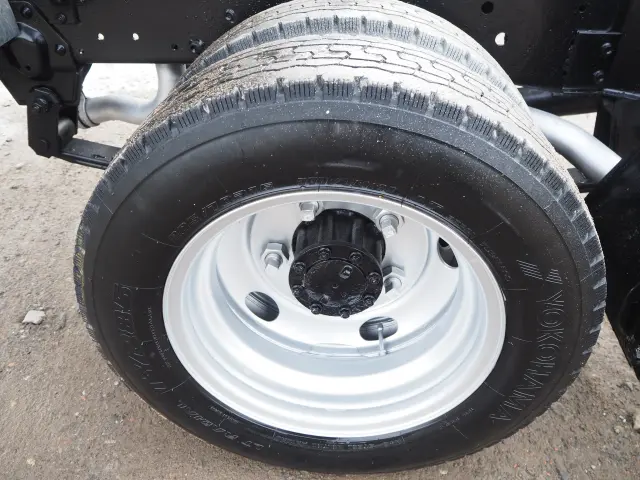 いすゞ エルフ TKG-NKS85AD(4WD)の写真18