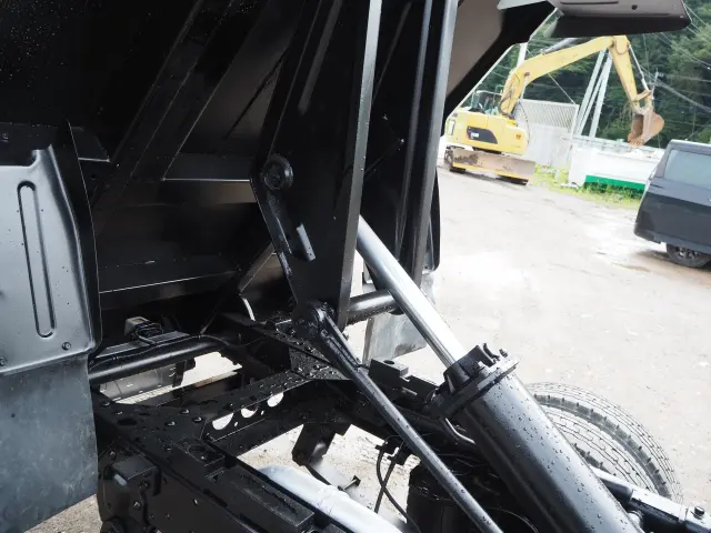 いすゞ エルフ TKG-NKS85AD(4WD)の写真23