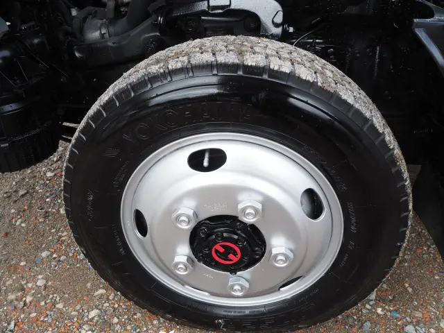 いすゞ エルフ TKG-NKS85AD(4WD)の写真36