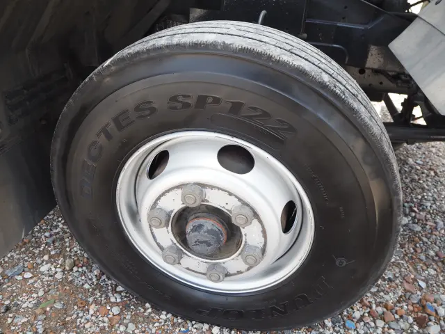 いすゞ フォワード TKG-FRR90S2(2WD)の写真20