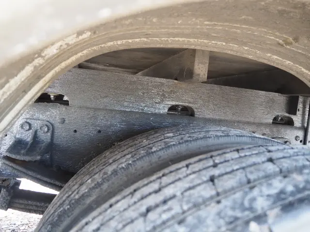 いすゞ フォワード TKG-FRR90S2(2WD)の写真28