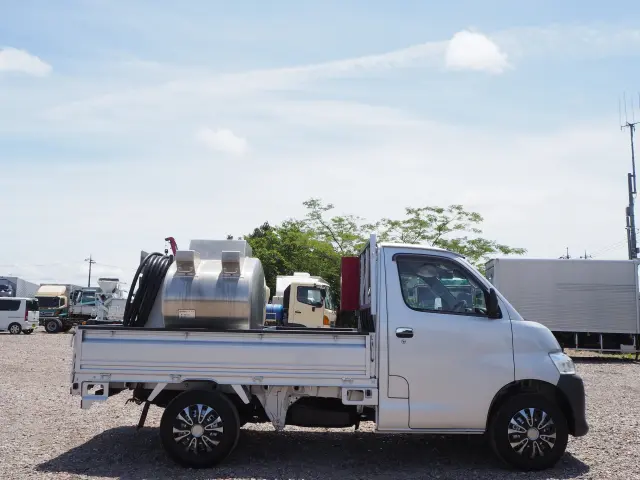 トヨタ タウンエーストラック 5BF-S413U(4WD)の写真6