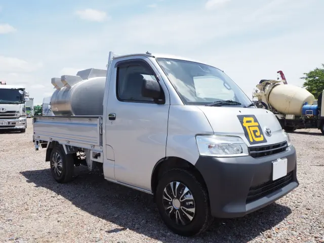 トヨタ タウンエーストラック 5BF-S413U(4WD)の写真7