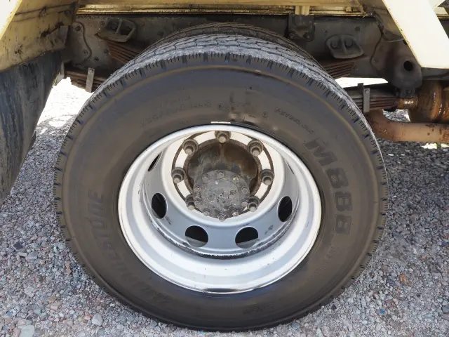 日野 レンジャー LKG-FJ7JDAA(2WD)の写真15