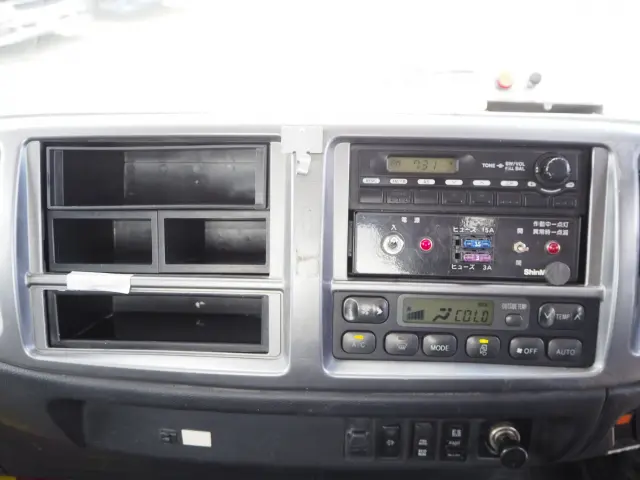 日野 レンジャー LKG-FJ7JDAA(2WD)の写真46