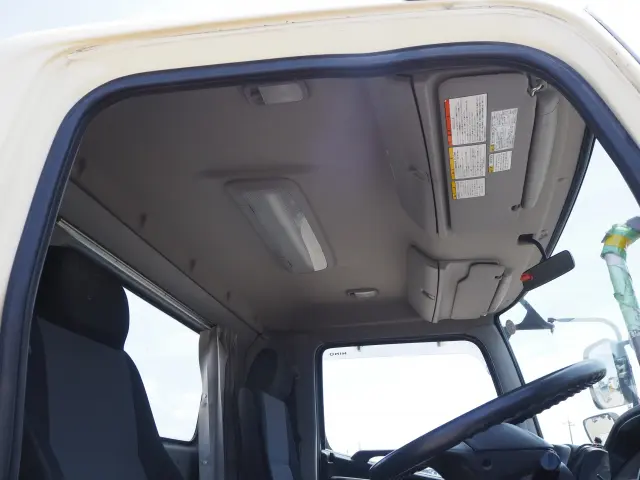 日野 レンジャー LKG-FJ7JDAA(2WD)の写真47