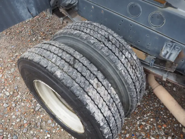いすゞ フォワード PKG-FRR90S1(2WD)の写真22