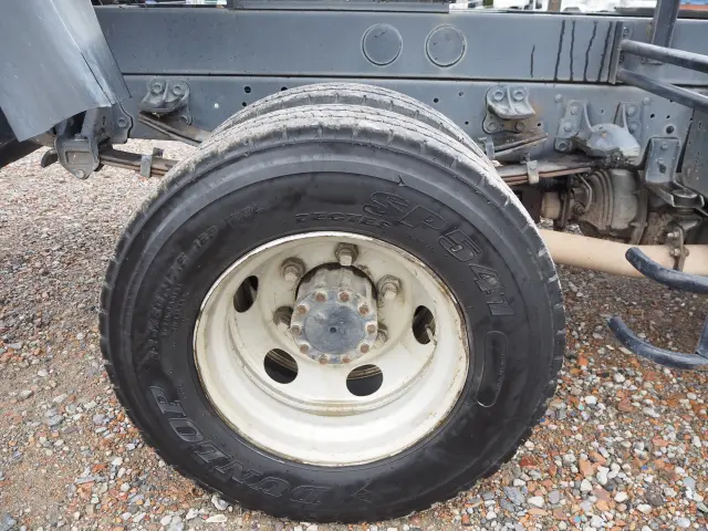 いすゞ フォワード PKG-FRR90S1(2WD)の写真23