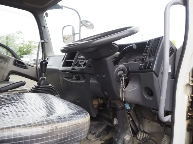 いすゞ フォワード PKG-FRR90S1(2WD)の写真43