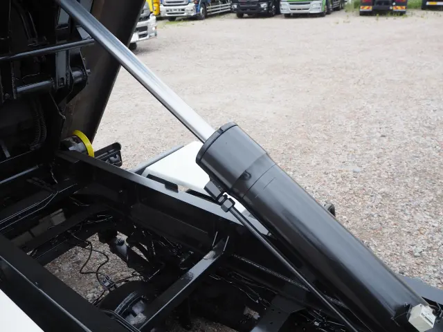 トヨタ トヨエース SKG-XZU600A(2WD)の写真25