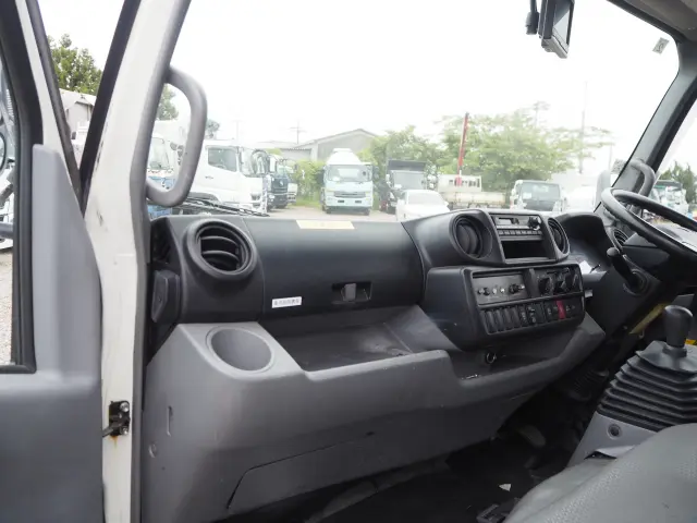 トヨタ トヨエース SKG-XZU600A(2WD)の写真43