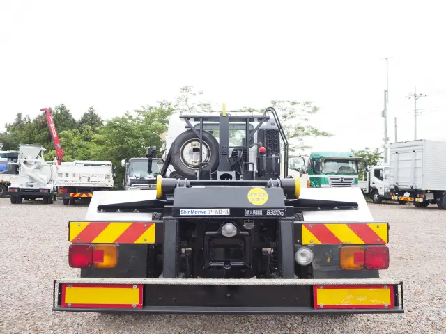 日野 レンジャー LKG-FJ7JGAA(2WD)の写真4