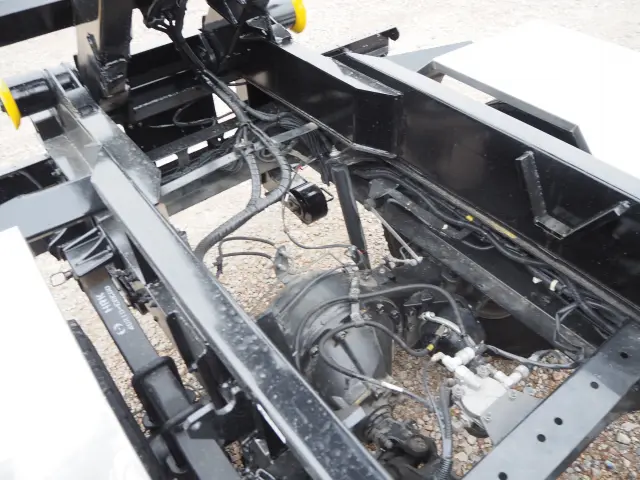日野 レンジャー LKG-FJ7JGAA(2WD)の写真27