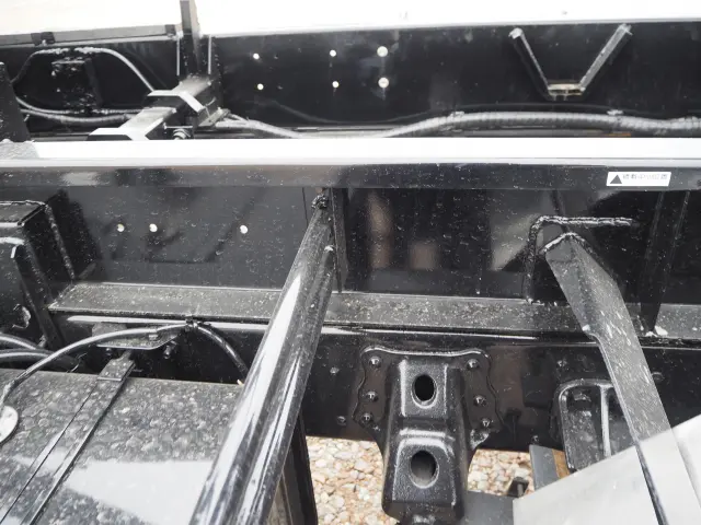 日野 レンジャー LKG-FJ7JGAA(2WD)の写真37
