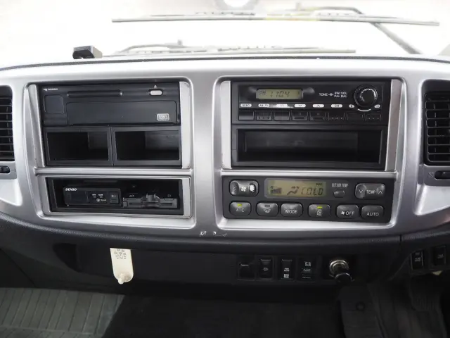 日野 レンジャー LKG-FJ7JGAA(2WD)の写真48