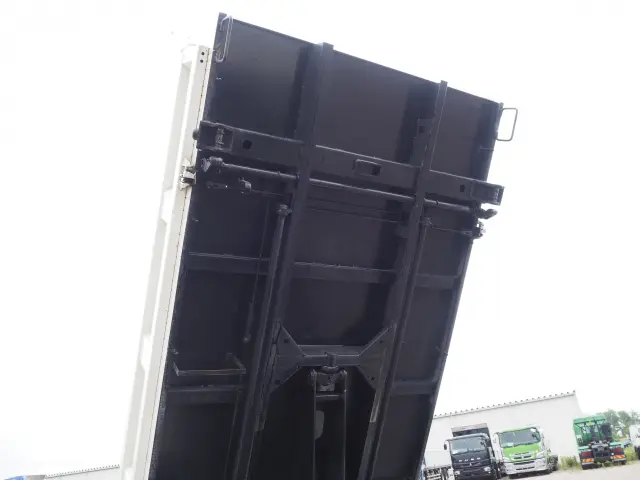 トヨタ ダイナ TKG-XZU675D(4WD)の写真19