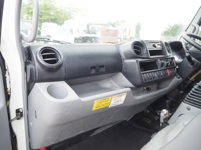 トヨタ ダイナ TKG-XZU675D(4WD)の写真41