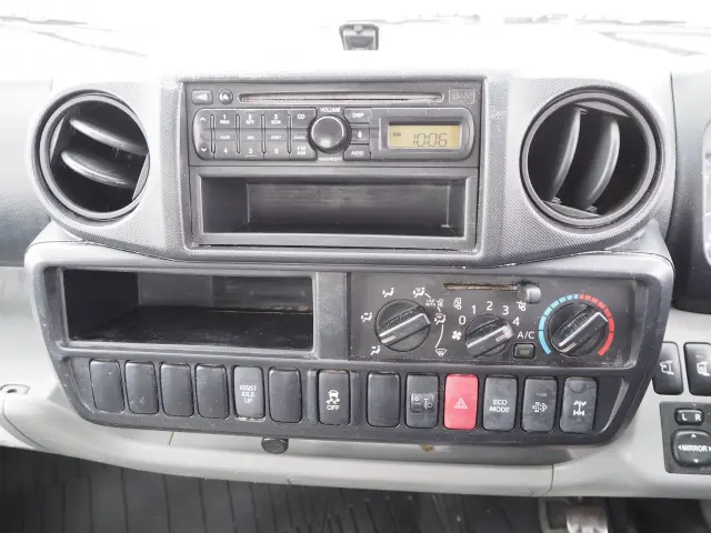 トヨタ ダイナ TKG-XZU675D(4WD)の写真48