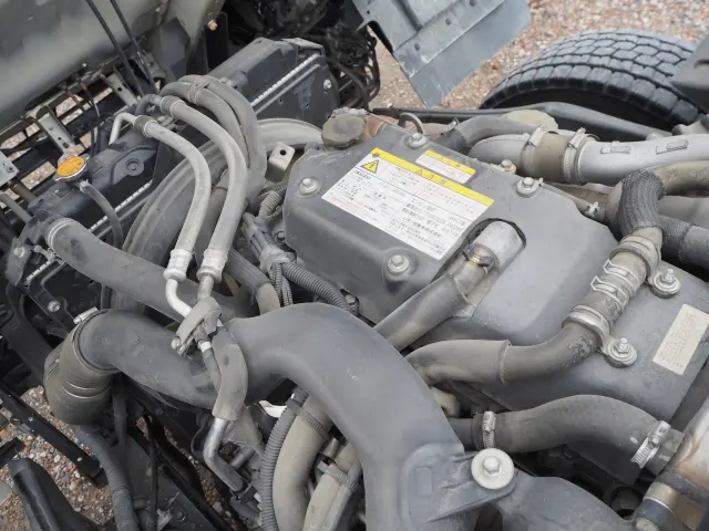 いすゞ フォワード LKG-FTR90S2(2WD)の写真44