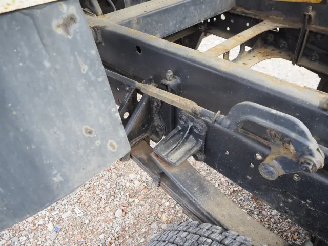 いすゞ フォワード TKG-FRR90S1(2WD)の写真19