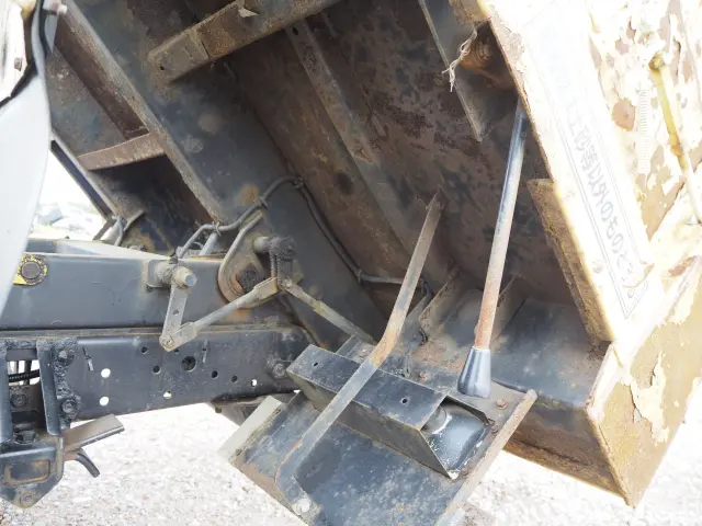 いすゞ フォワード TKG-FRR90S1(2WD)の写真28