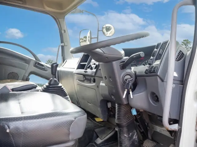 いすゞ フォワード TKG-FRR90S1(2WD)の写真44