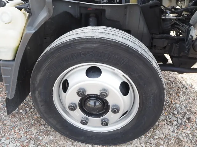 三菱 キャンター PDG-FE83DY(2WD)の写真10