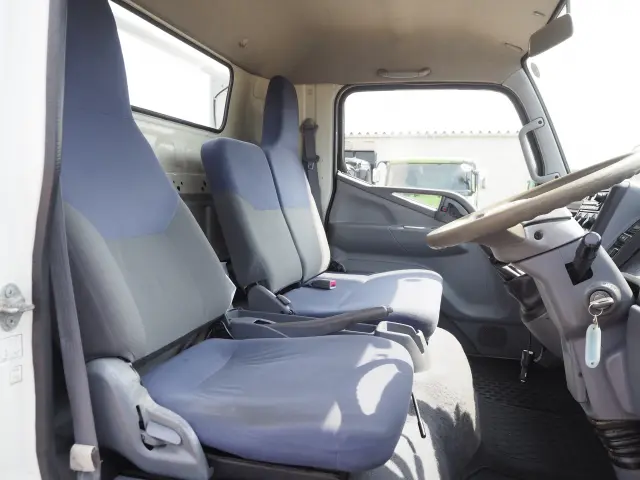三菱 キャンター PDG-FE83DY(2WD)の写真44
