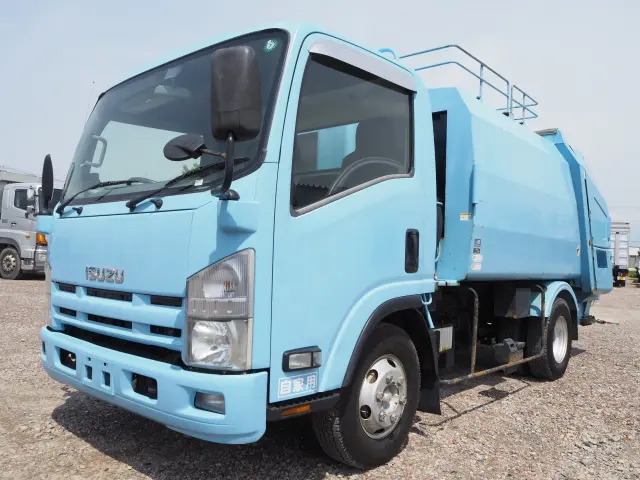 いすゞ エルフ PDG-NPR75N(2WD)の写真1