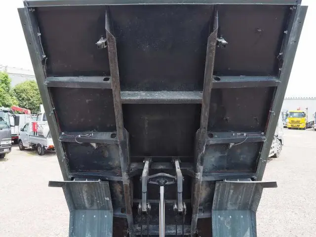 三菱 ファイター SKG-FK61F(2WD)の写真9
